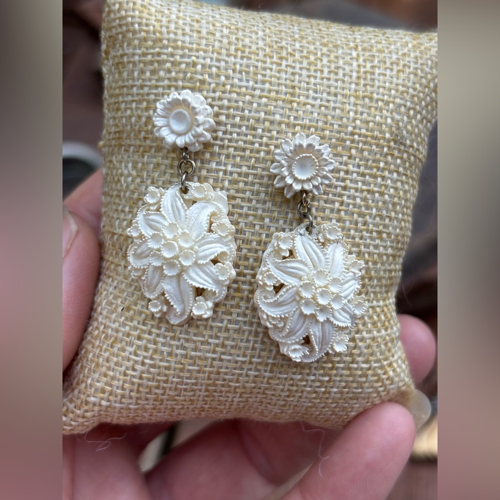 Flower Earrings, Floral Earrings, Vintage carved earrings, large dangling flower